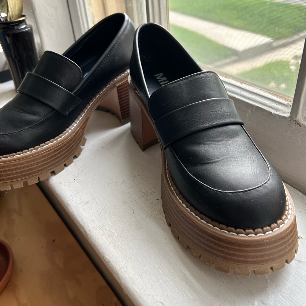 Platform loafer heels